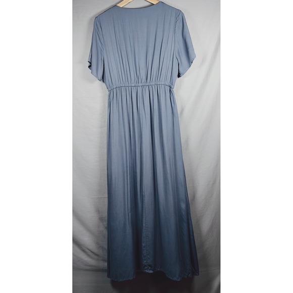 Saving Paige Blue Floral Embroidered V-Neck Empire Waist Maxi Dress Medium - Picture 2 of 12